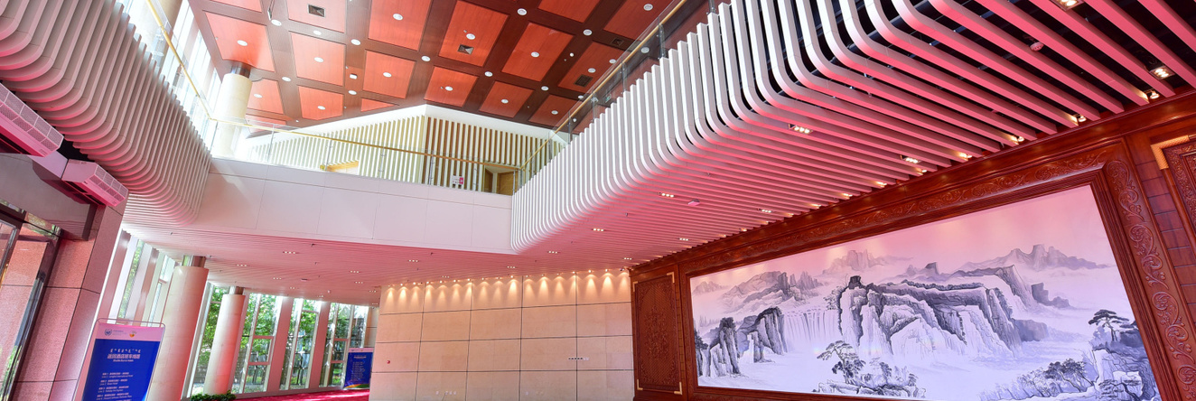 Crowne Plaza Ordos, 鄂尔多斯 — 照片 1