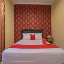 RedDoorz near Desa Wisata Kasongan, Sewon — photo 3