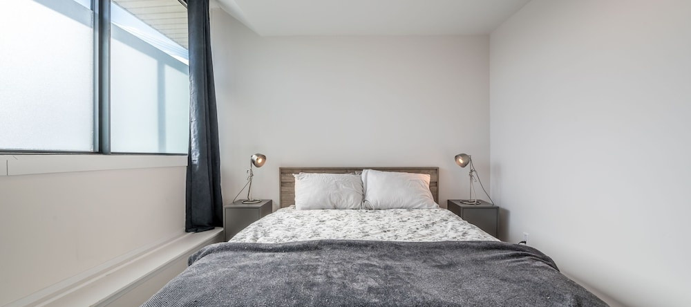Modern Contemporary 2 Bedroom Suite, 贝德福德 — 照片 1