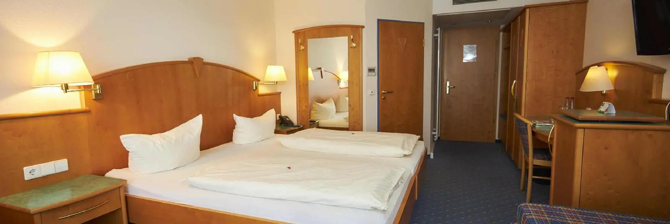 Flair Hotel Landgasthof Roger, Лёвенштайн — фото 1