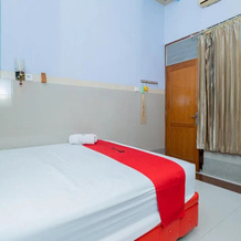 Reddoorz Syariah Near Alun Alun Bojonegoro, Боджонегоро — фото 2