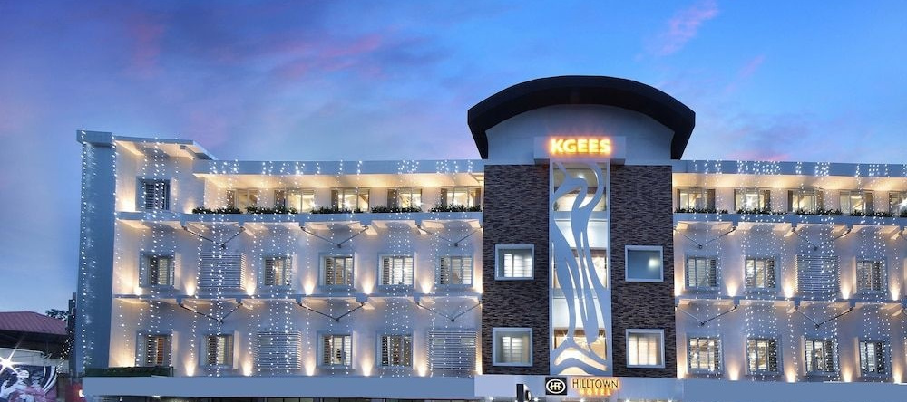 Kgees- HillTown Hotel, 伊杜基 — 照片 1