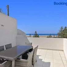 Coast Luxury Apartment 21, The Entrance — photo 4