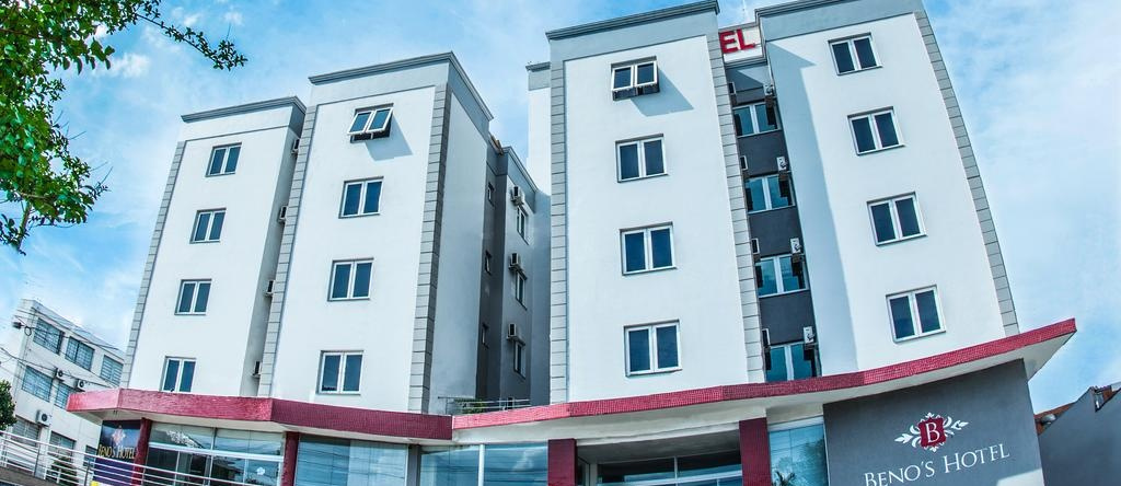 Beno's Hotel, Санта Роса — фото 1