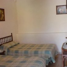 Hostal Las Encinas, Касар-де-Касерес — фото 2
