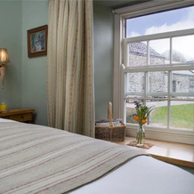 Nantgwynfaen Organic Farm B&B Wales, Llandyfriog — фото 3