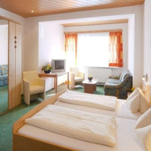 Clubhotel Gotzens, Goetzens — photo 4