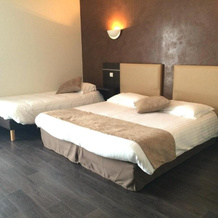 H¿tel-Restaurant Le Calice Du Gevaudan - A75, 巴纳萨克 — 照片 3
