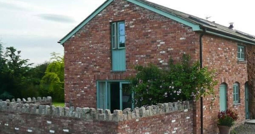 Glan Clwyd Isa - Llyn Clwyd, Aberwheeler — photo 1