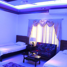 White Hall Guest House, 诺阿卡利 — 照片 5