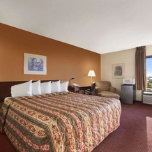 Days Inn & Suites Cedar Rapids, 锡达拉皮兹 — 照片 3