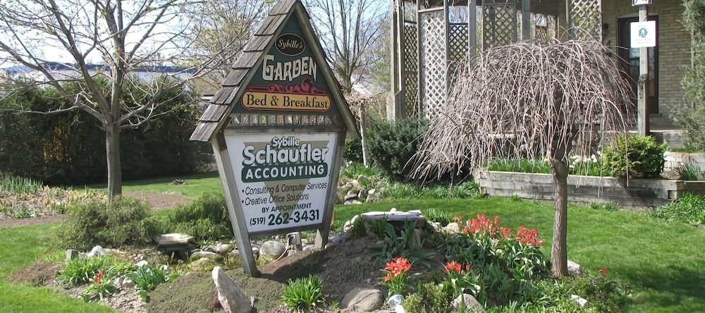 Sybille's Garden Bed & Breakfast, 蓝水 — 照片 1
