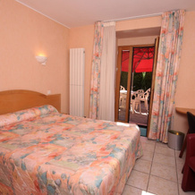 Hotel Auberge de la Providence, 圣弗卢尔 — 照片 5