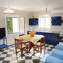 Awesome Home in Aegina With Wifi and 2 Bedrooms, 阿伊奥斯·乔治奥斯 — 照片 5