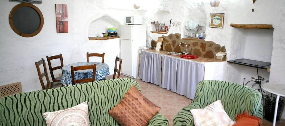 Apartment With 3 Bedrooms in Orce, With Wonderful Mountain View and Furnished Terrace Near the Slopes, 奥尔克 — 照片 1