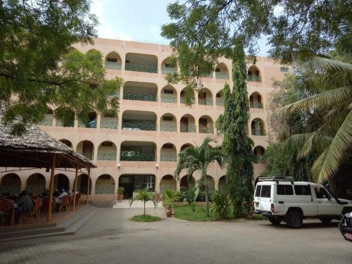 Nomad Palace Hotel Garissa, Гарисса — фото 1