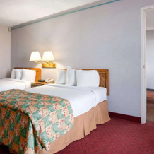 Days Inn & Suites By Wyndham Elyria, Элирия — фото 3