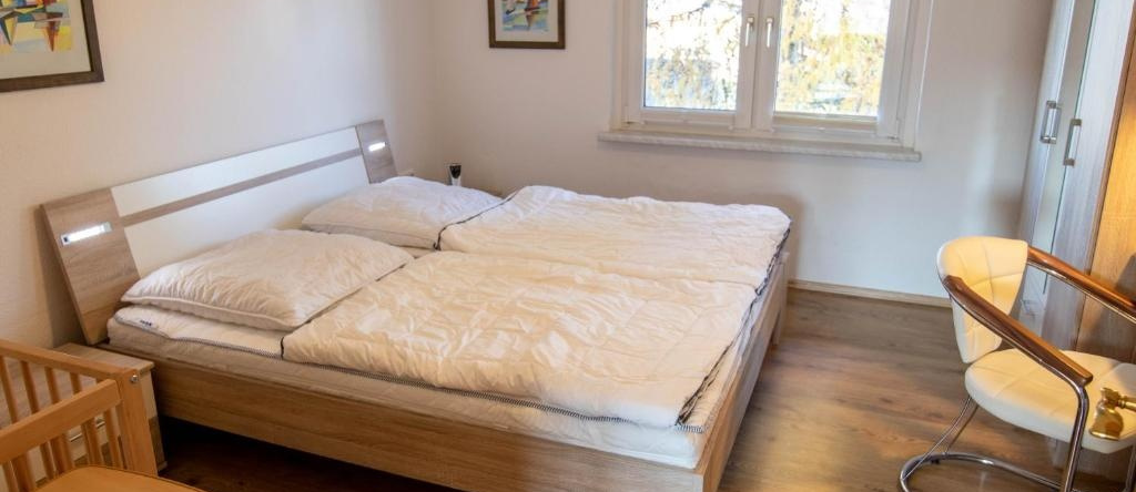 Ferienwohnung im Reetdachhaus, Freest — photo 1
