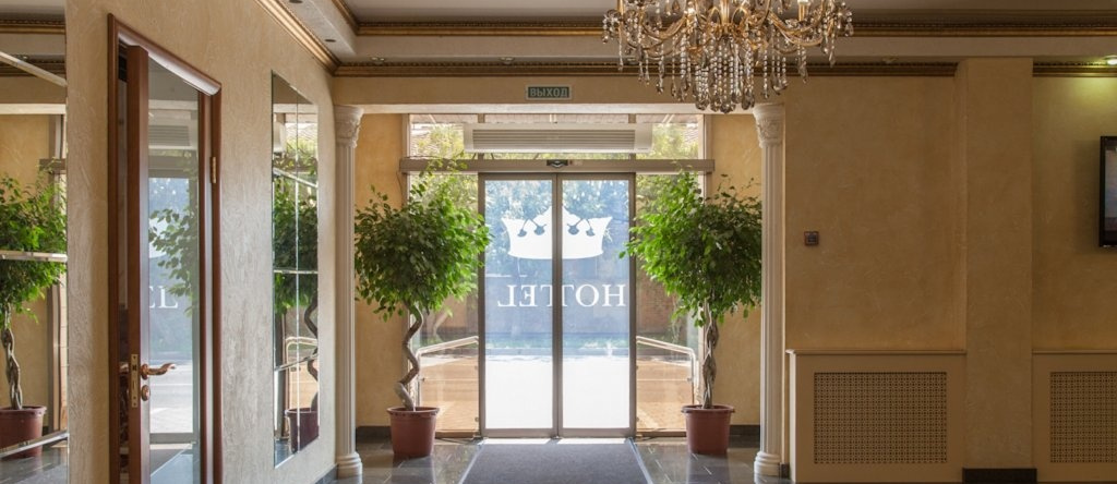 Hotel Korona Krasnodar, Краснодар — фото 1
