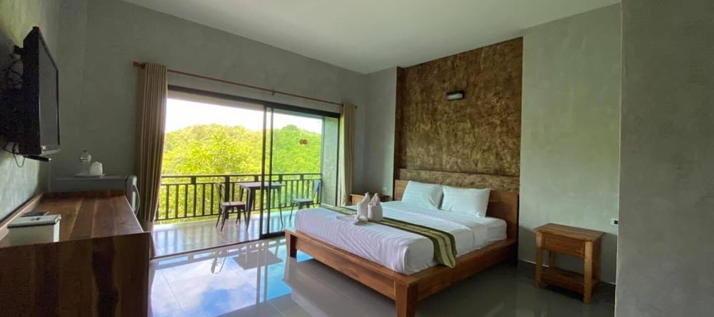Sangkla Resort, Sangkhla Buri — photo 1