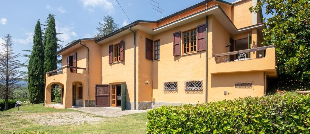 Villa La Bruscola by Mmega, Barberino di Mugello — photo 1