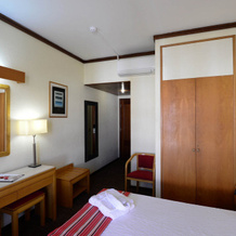 Hotel Dom Nuno, 圣地亚哥-杜卡森 — 照片 3