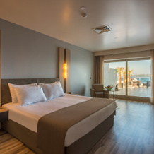 Altin Yunus Hotel & Spa, Чешме — фото 2