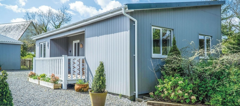 Skomer Lodge - 2 Bedroom Lodge - Manorbier, Manorbier — photo 1