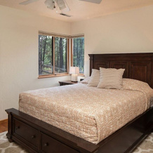 Burning Tree Lodge, Flagstaff — photo 4