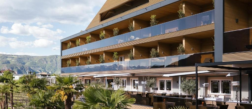 Weinegg Wellviva Resort, 阿皮亚诺苏拉斯特拉达德尔维诺(葡萄酒之路上的埃潘) — 照片 1