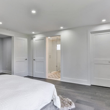 QuickStay - Classy 5brm House in Vaughan, 旺 — 照片 2