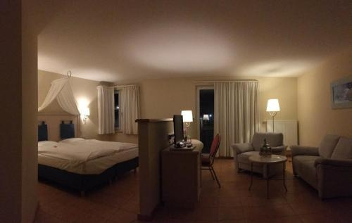 Hotel Die Friesenhalle, Bredstedt — photo 1