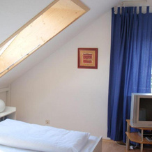 Hotel-Weinstube Weinhaus Steppe, Waldbronn — photo 4