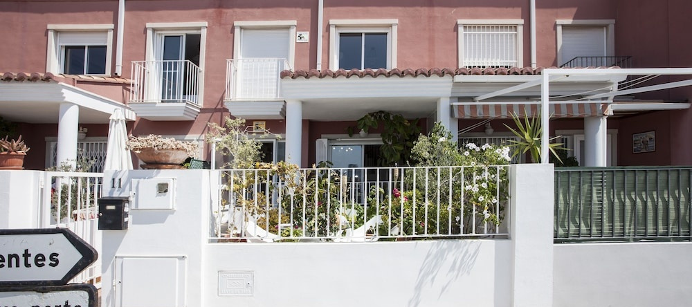 SingularStays Puzol Beach IV, 普索尔 — 照片 1