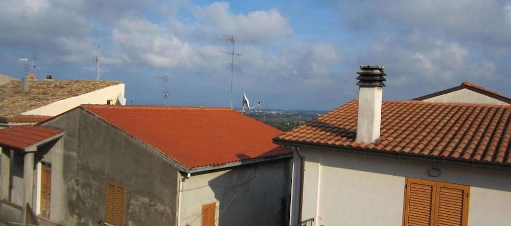 House With 2 Bedrooms in Villalfonsina, With Wonderful sea View and Te, 维拉尔丰西纳 — 照片 1