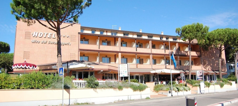 Hotel Riva dei Cavalleggeri, 比博纳 — 照片 1