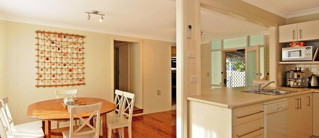 Hayes Beach House, Jervis Bay - Pet Friendly Award Winner - Fireplace, 卡拉拉海滩 — 照片 1