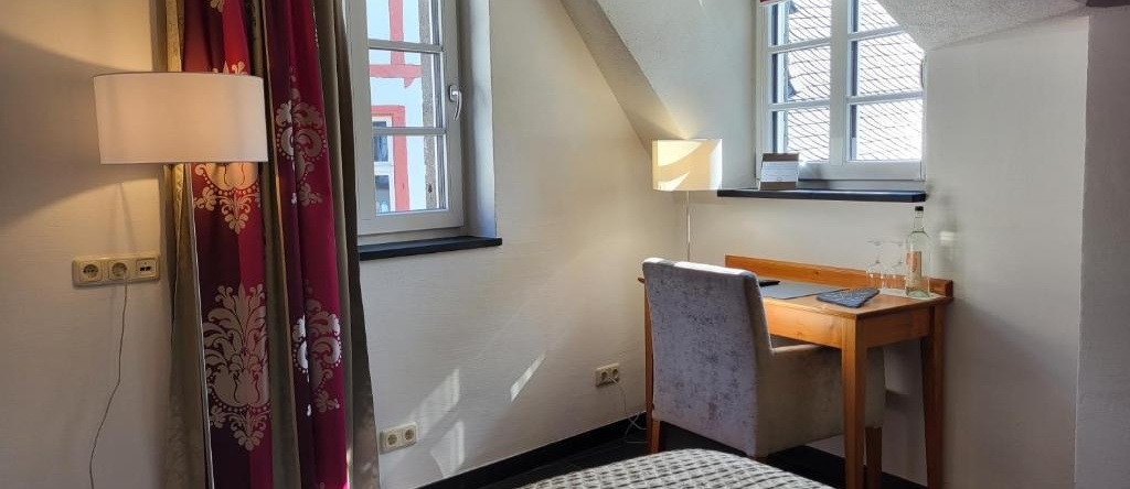 Hotel Restaurant Alte Stadtmauer, 拜尔施泰因 — 照片 1