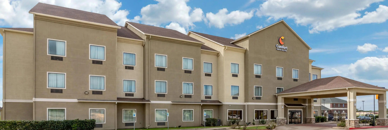 Comfort Inn & Suites Navasota, Navasota — photo 1