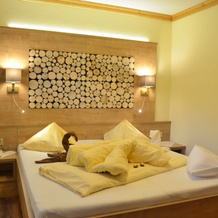 Hotel Central, 佩尔蒂绍 — 照片 4