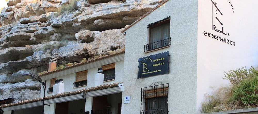 Casas Alcala, 阿尔卡拉德尔胡卡尔 — 照片 1