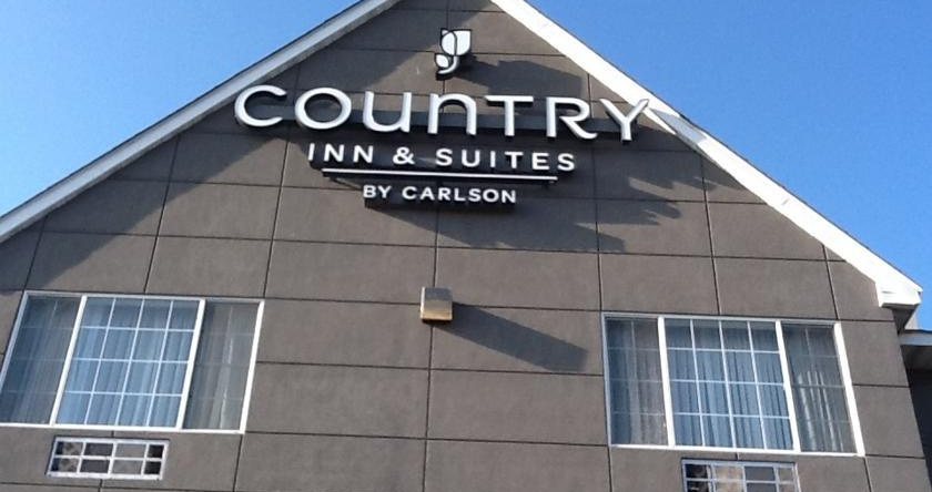 Country Inn & Suites By Carlson Shakopee, Шакопи — фото 1
