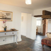Superb detached Grade II conversion of an original Apple Mill with hot tub & FREE membership to nearby Leisure Club, Ottery St Mary — photo 2