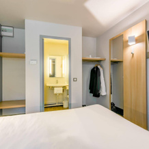B&B HOTEL Grenoble Université 1, 吉耶尔 — 照片 3