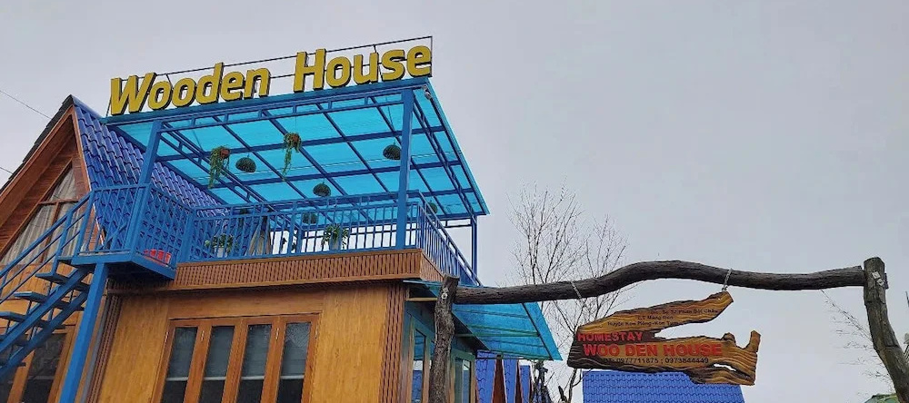 Homestay Wooden House Măng Đen, 芒登 — 照片 1