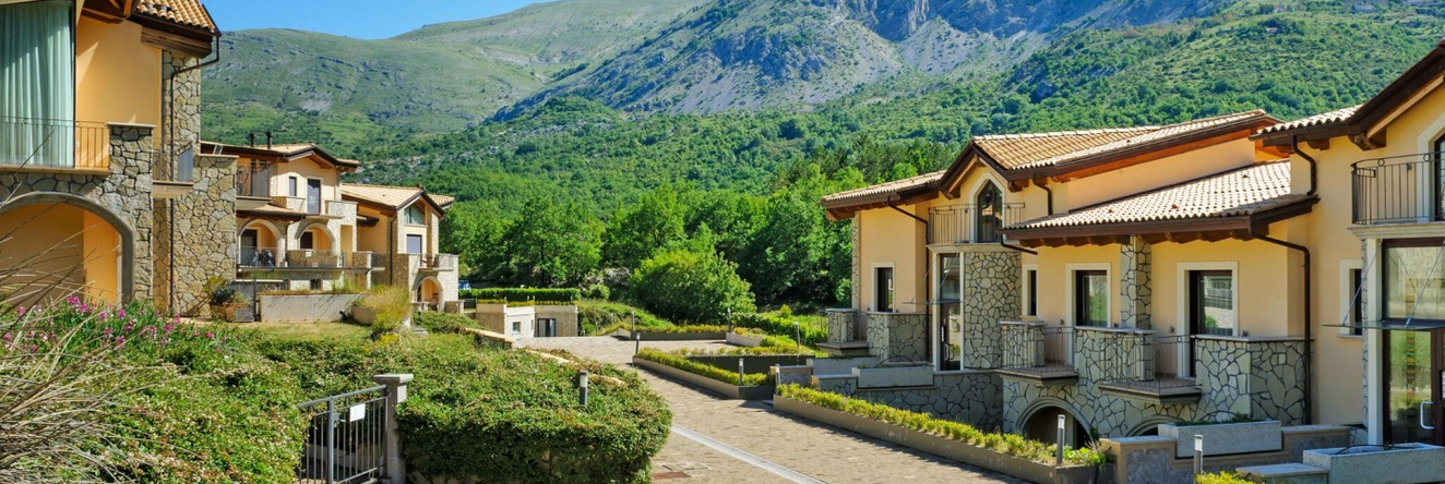 Valley-View Holiday Home in Scanno with Garden, Scanno — photo 1