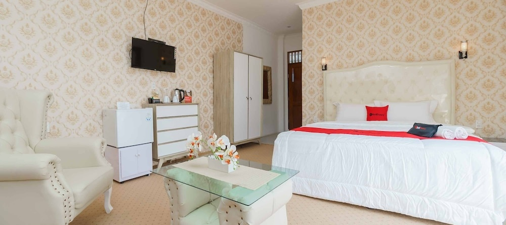 Reddoorz Premium @ The Heritage Bukit Lawang, Готонг Ройонг — фото 1