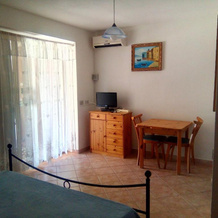 Studio in the most southern point of the island, completely fenced super Price, 圣安娜阿雷西 — 照片 3