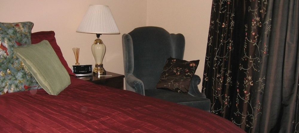 Twin Pines Bed & Breakfast, 彼得伯勒 — 照片 1