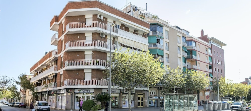 Alcam Barbera Centro, 巴韦拉德尔巴列斯 — 照片 1